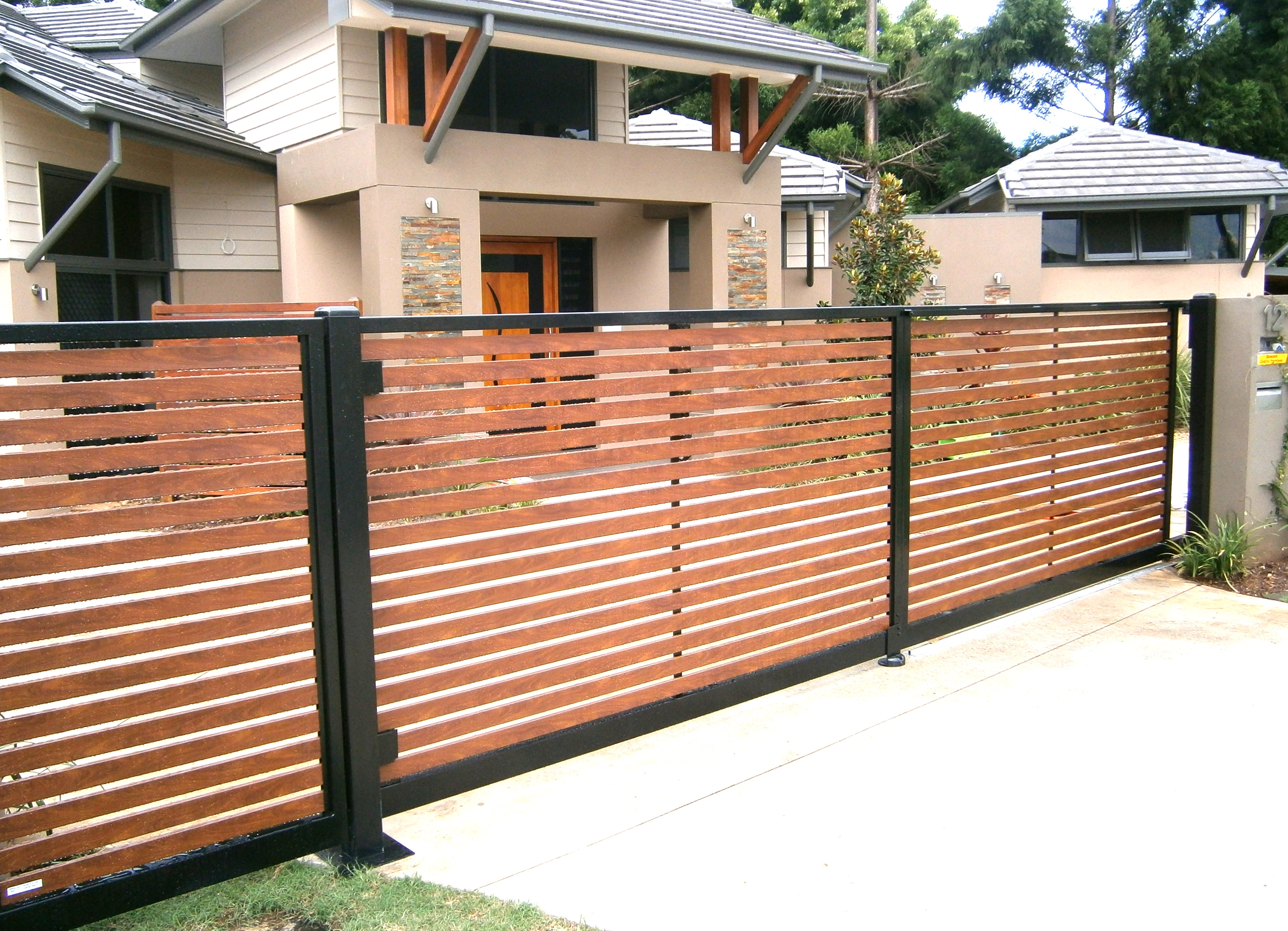 Knotwood Aluminium 1 Aluminium Knotwood